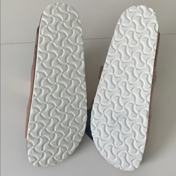 Birkenstock Arizona Gator Glam Metallic Bronze Sandals - Picture 5 of 6